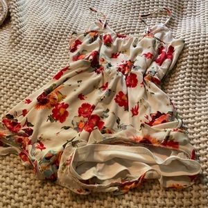 Flowered Romper!!! Sz S